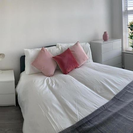Shotley Bridge - Large Stylish 3 Bedroom Apartment Consett Exterior foto